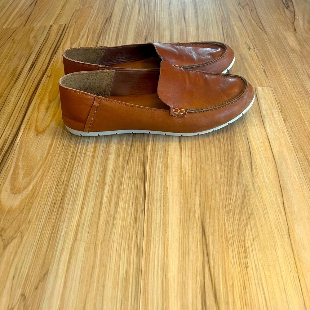 Frye womens leather loafers